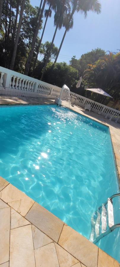 Linda Chacara Em Condominio Fechado Com Wifi De 300Mb - Atibaia Luaran gambar