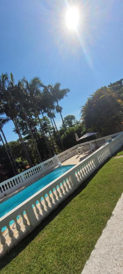 Linda Chacara Em Condominio Fechado Com Wifi De 300Mb - Atibaia Luaran gambar