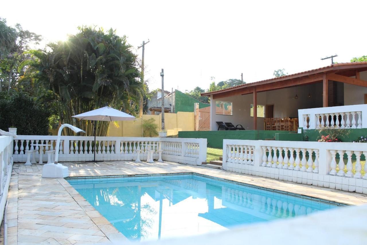 Linda Chacara Em Condominio Fechado Com Wifi De 300Mb - Atibaia Luaran gambar